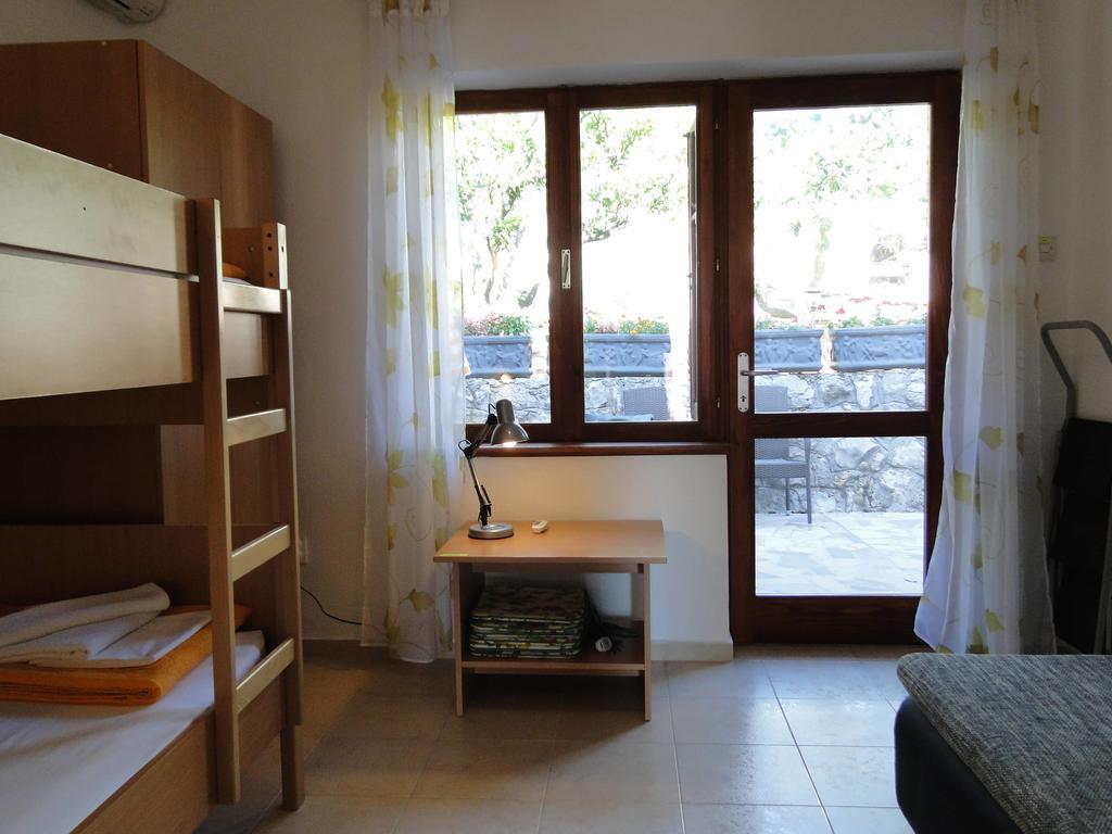 Holiday Home Apartment Tedo Klek Luaran gambar
